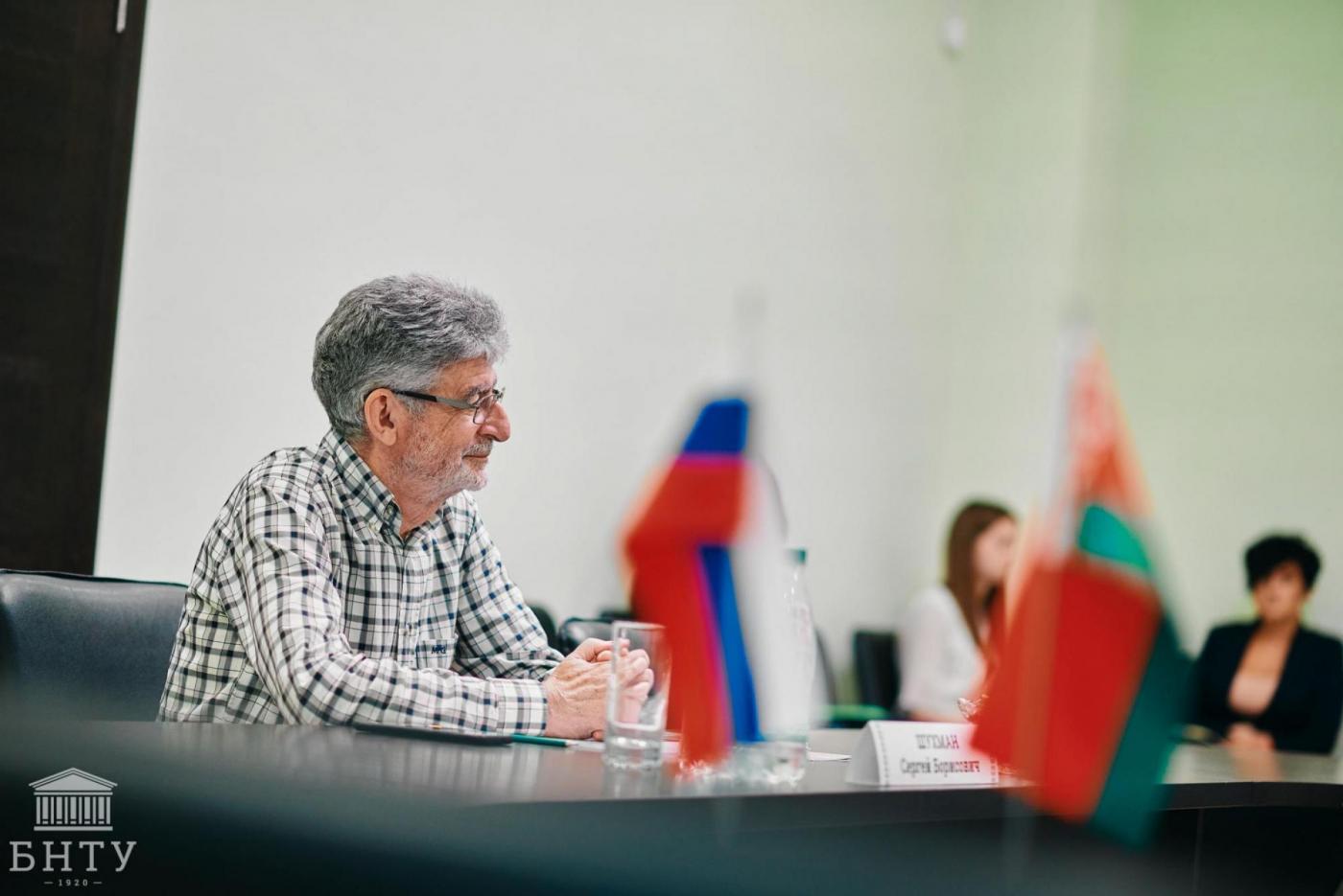 Профессор МАДИ посетил БНТУ